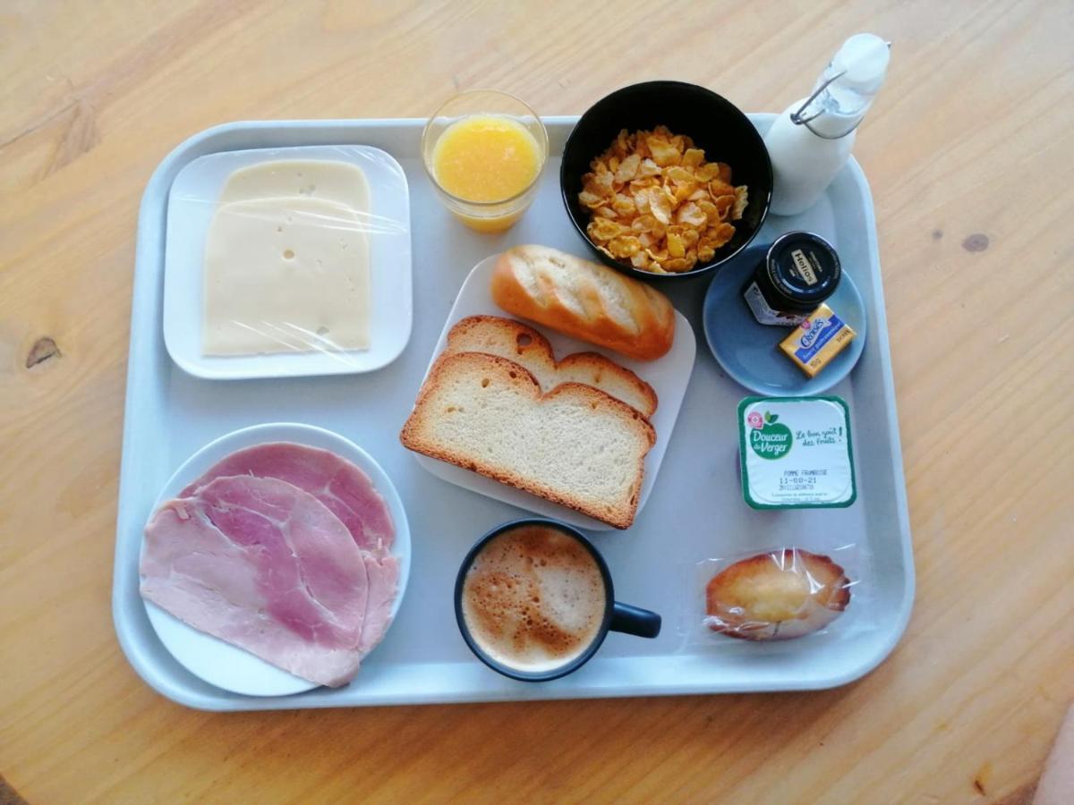 Paris Par Trains, Area, Studios Avec Salle De Bain Et Kitchenette Privees, Ou, Chambres Avec Salles Bain Et Cuisines Communes Persan 외부 사진