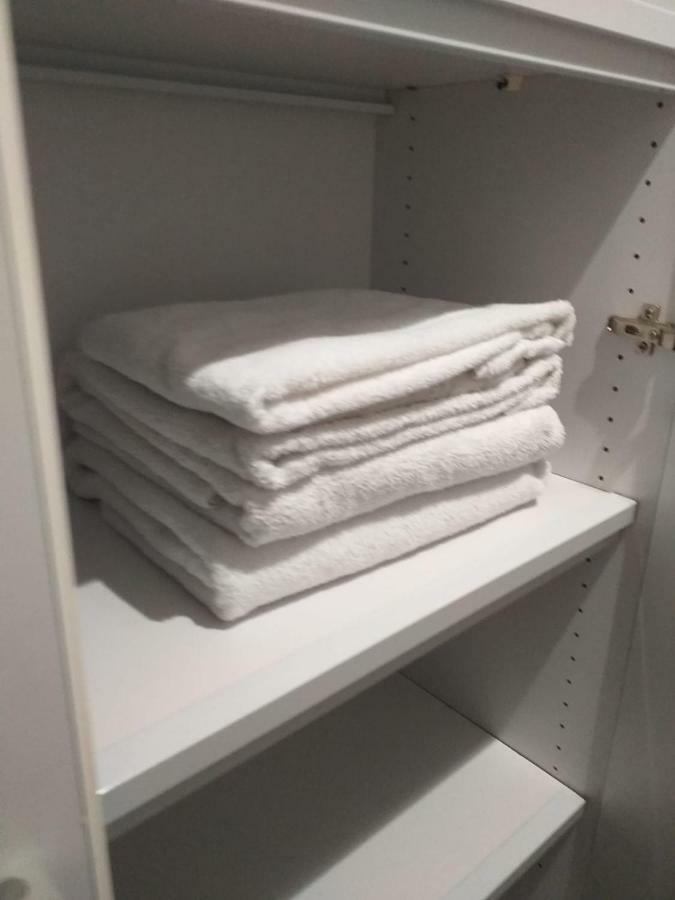 Paris Par Trains, Area, Studios Avec Salle De Bain Et Kitchenette Privees, Ou, Chambres Avec Salles Bain Et Cuisines Communes Persan 외부 사진
